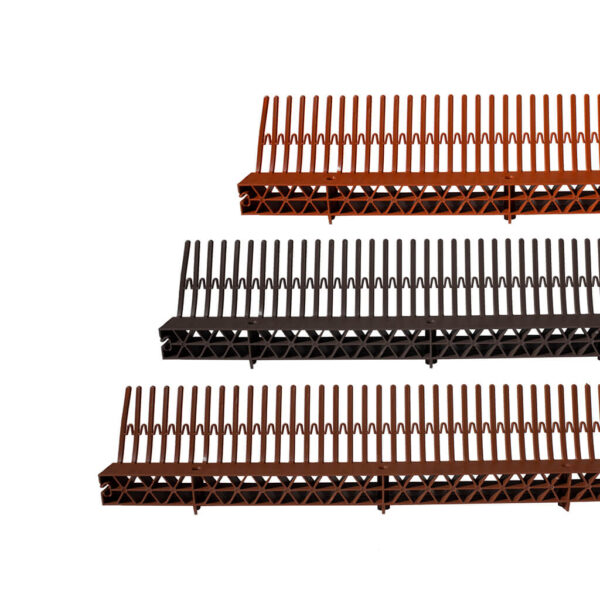 Grzebień wentylacyjny okapu z kratką wentylacyjną S